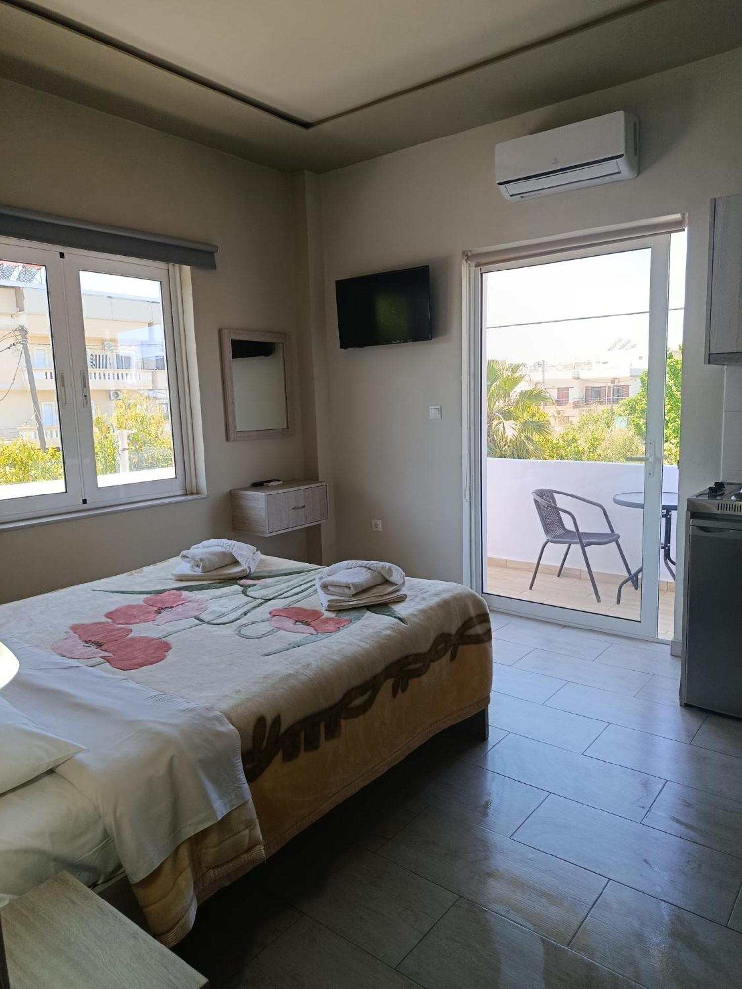Kleri Beloni Rooms Ханья Экстерьер фото