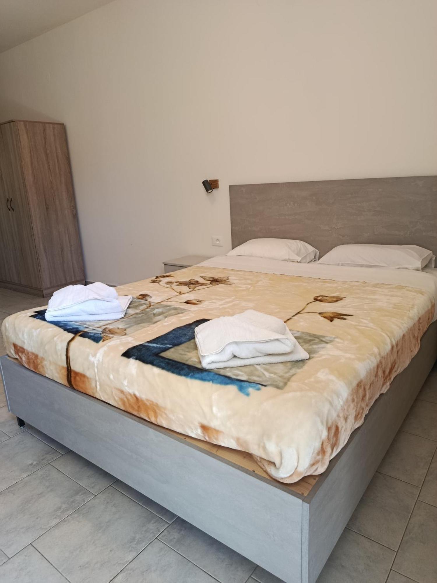 Kleri Beloni Rooms Ханья Экстерьер фото