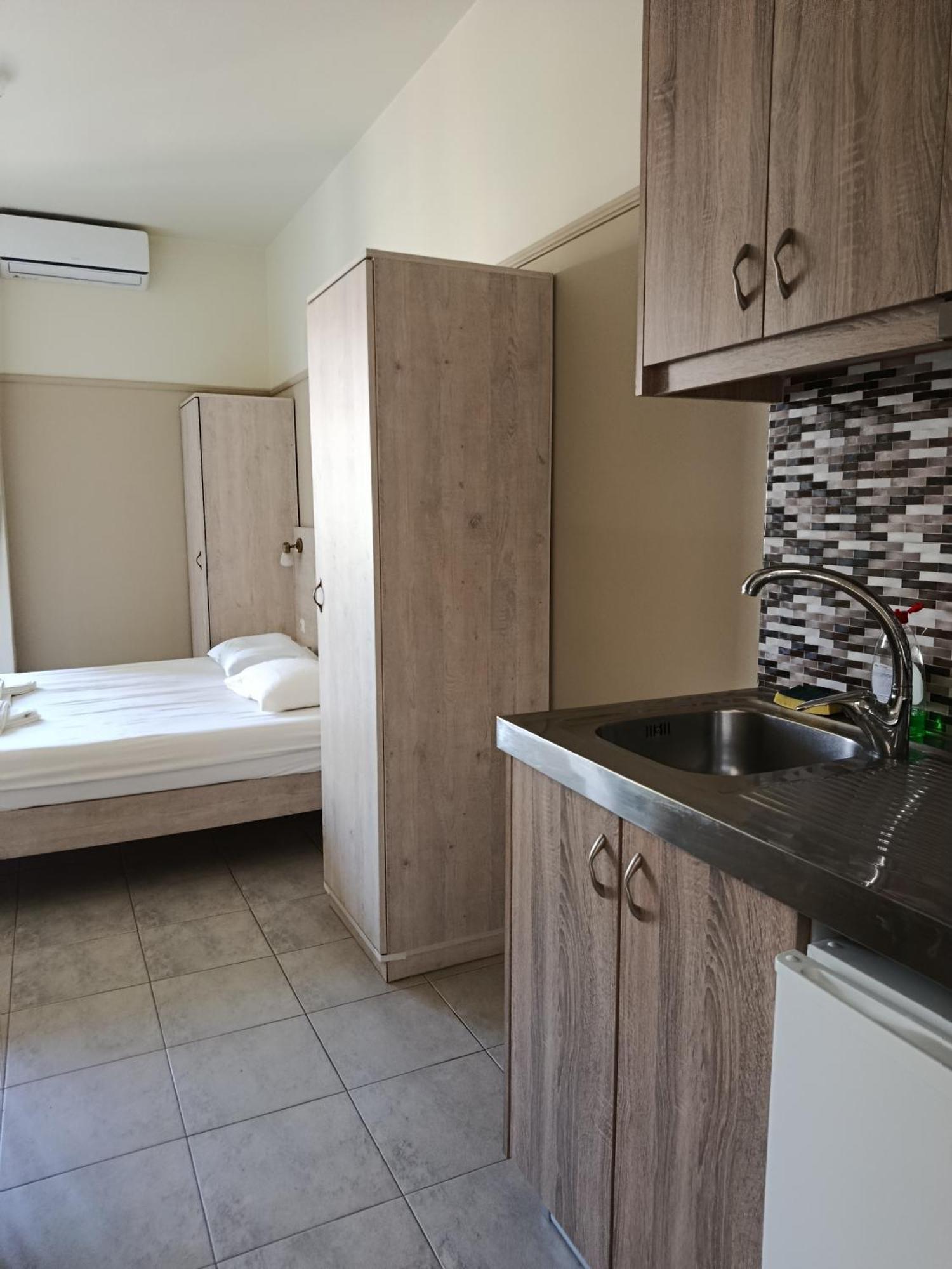 Kleri Beloni Rooms Ханья Экстерьер фото